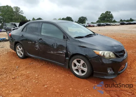 2013 Toyota Corolla Base из США, поврежденный, VIN 5YFBU4EE9DP166344